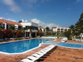 Отель Hotel Torre Molino  Монте Гордо
